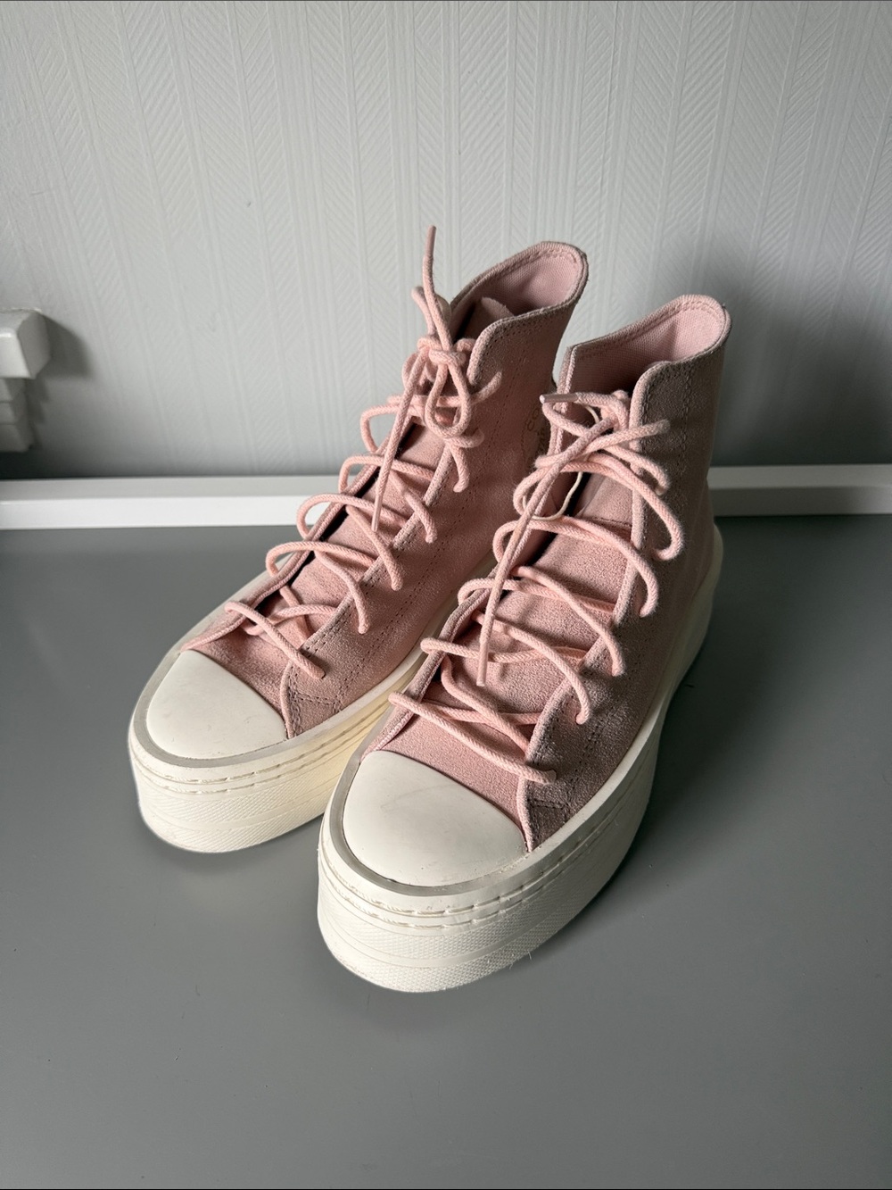 Chuck Taylor All Star Modern Lift Suede Platform Sneakers size 7/37.5 - Picture 5 of 11